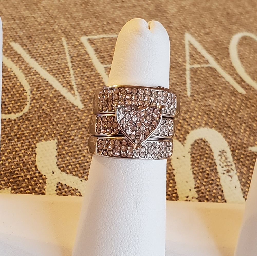 Stackable Silver Rhinestone Heart Trio Ring Set - Picture 12 of 16
